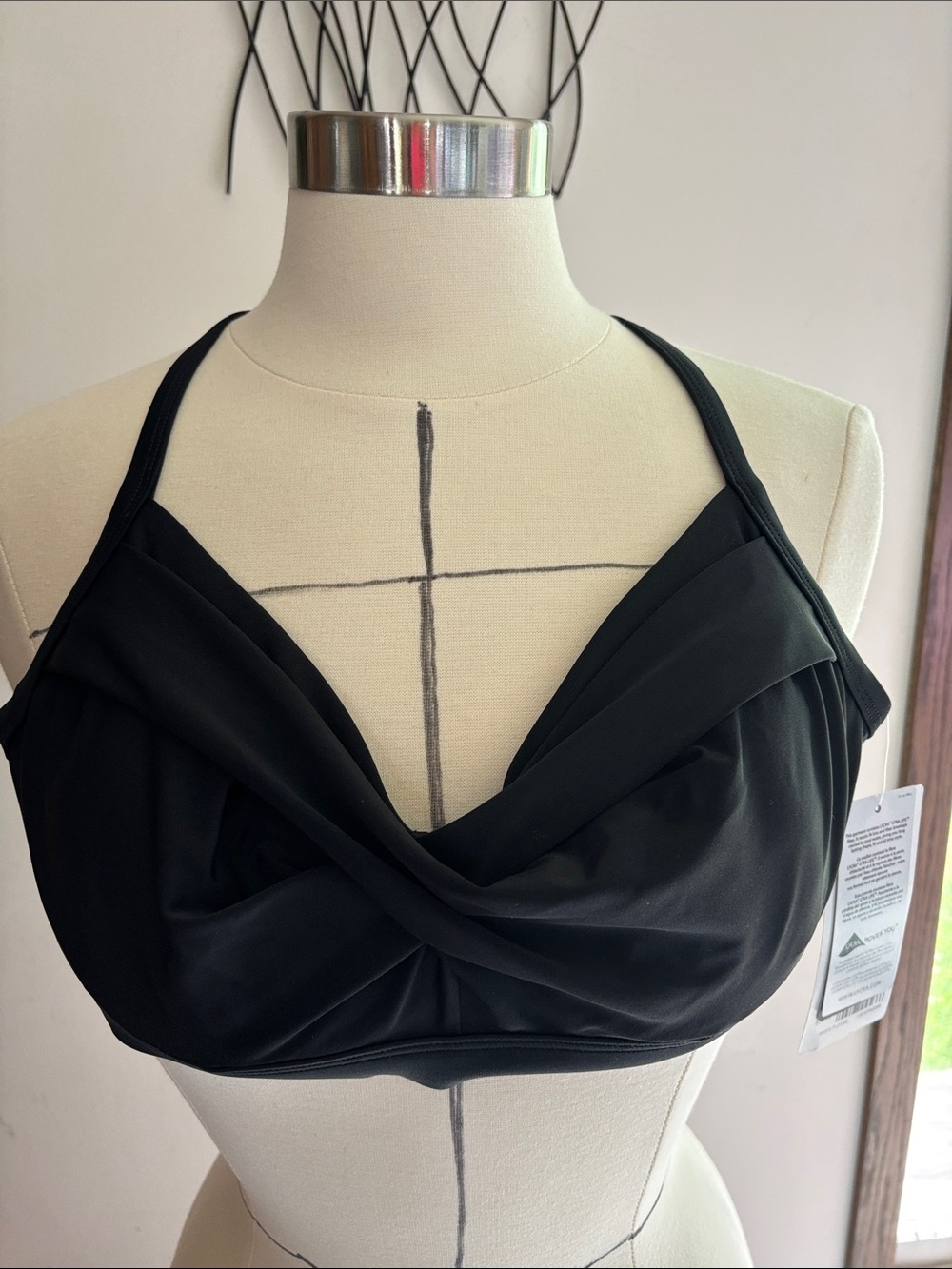 Athleta Black Twist-Front Bikini Top